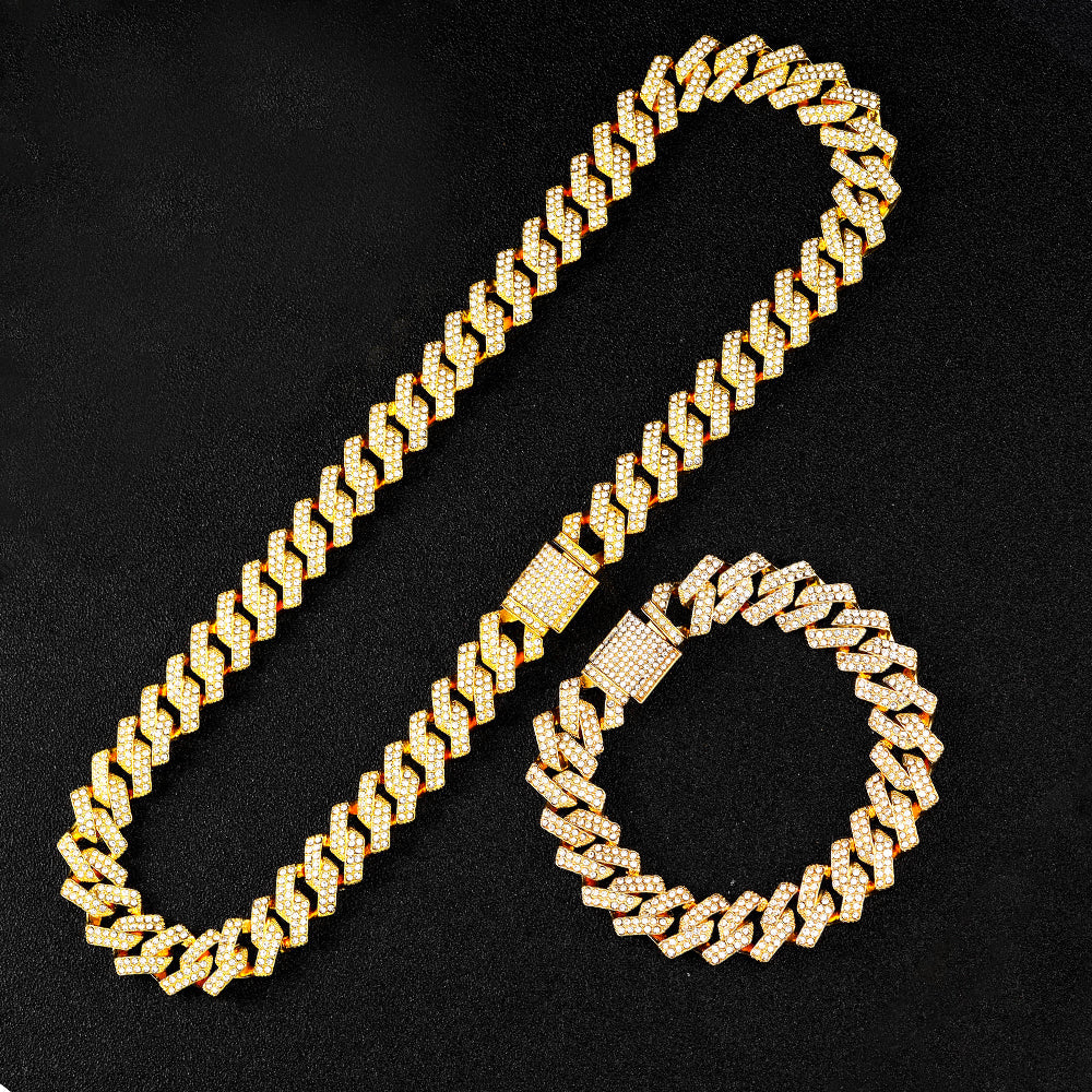 Pelvani Chain (Fits All)