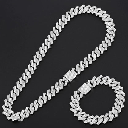 Pelvani Chain (Fits All)